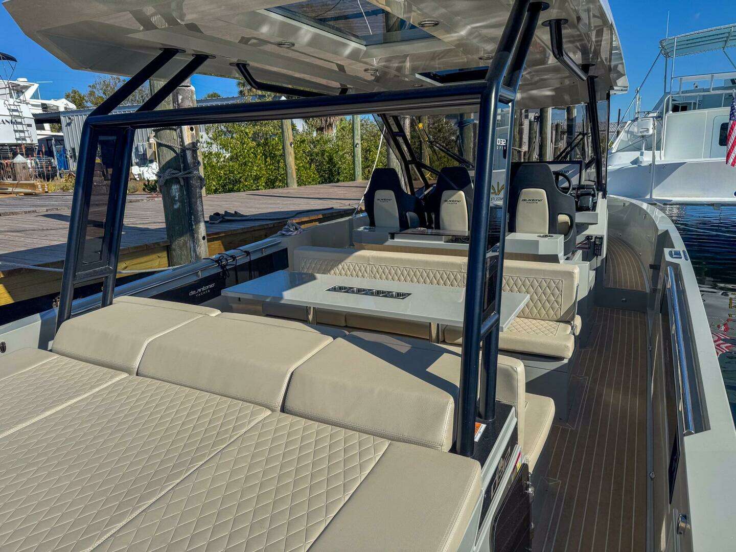 2026 De Antonio Yachts D32 - Image 8