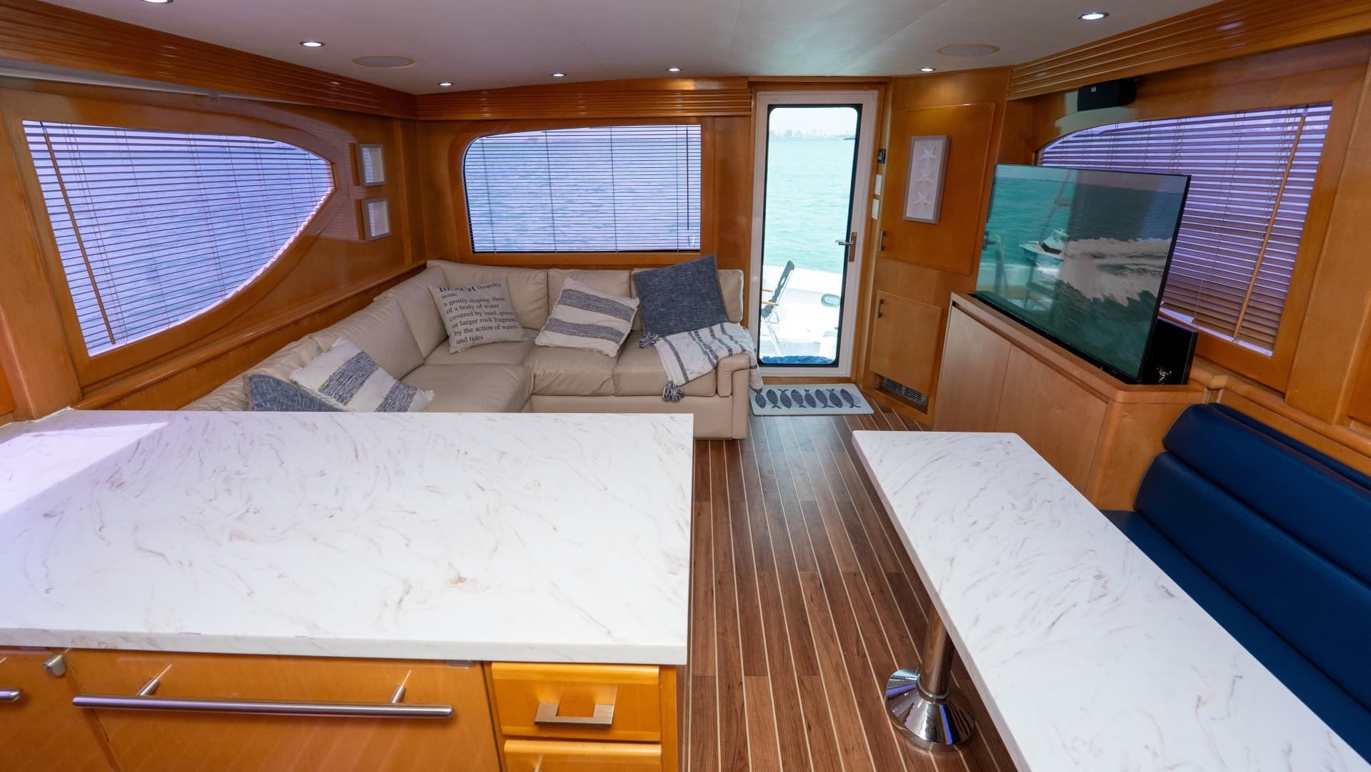 2000 Hatteras 50 Convertible - Image 59