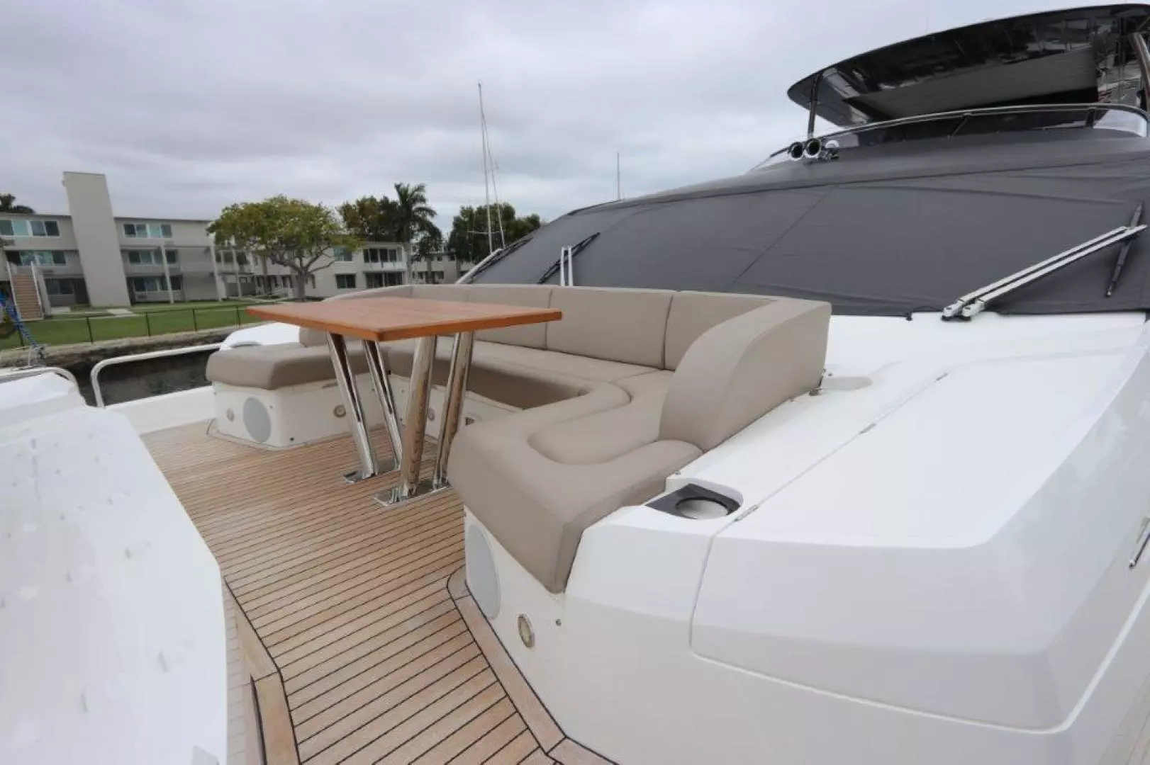 2019 Sunseeker Yacht - Image 10