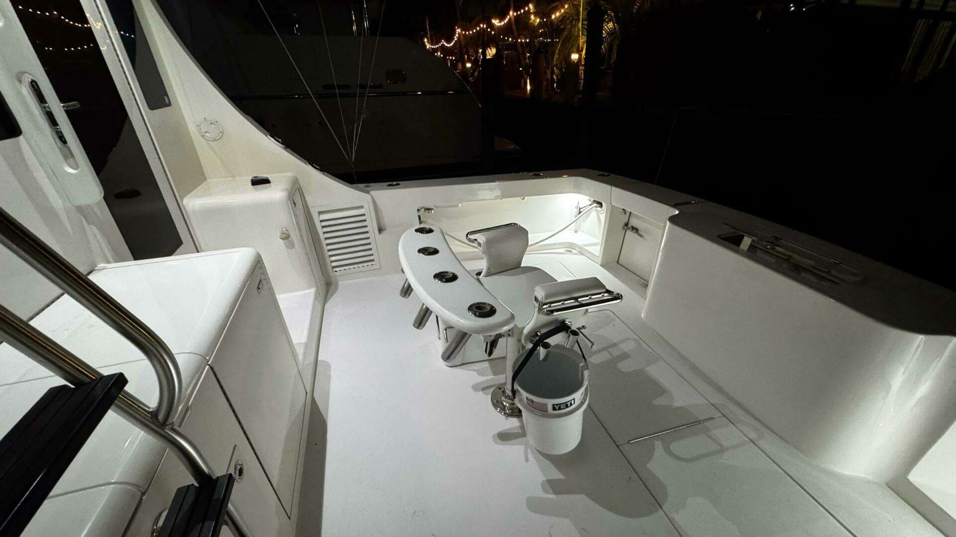 2002 Cavileer 48 Flybridge Sportfisherman - Image 35