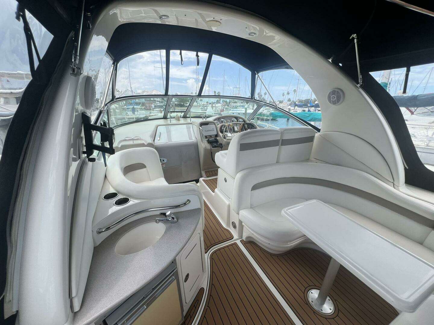 2003 Sea Ray 320 Sundancer - Image 23