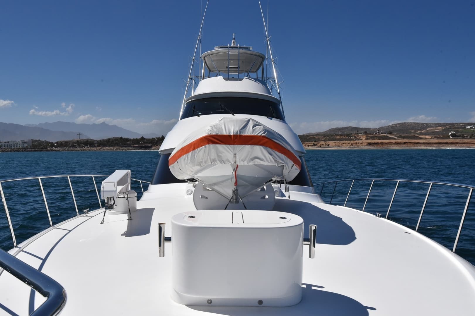 2024 Viking 90 Skybridge - Image 35