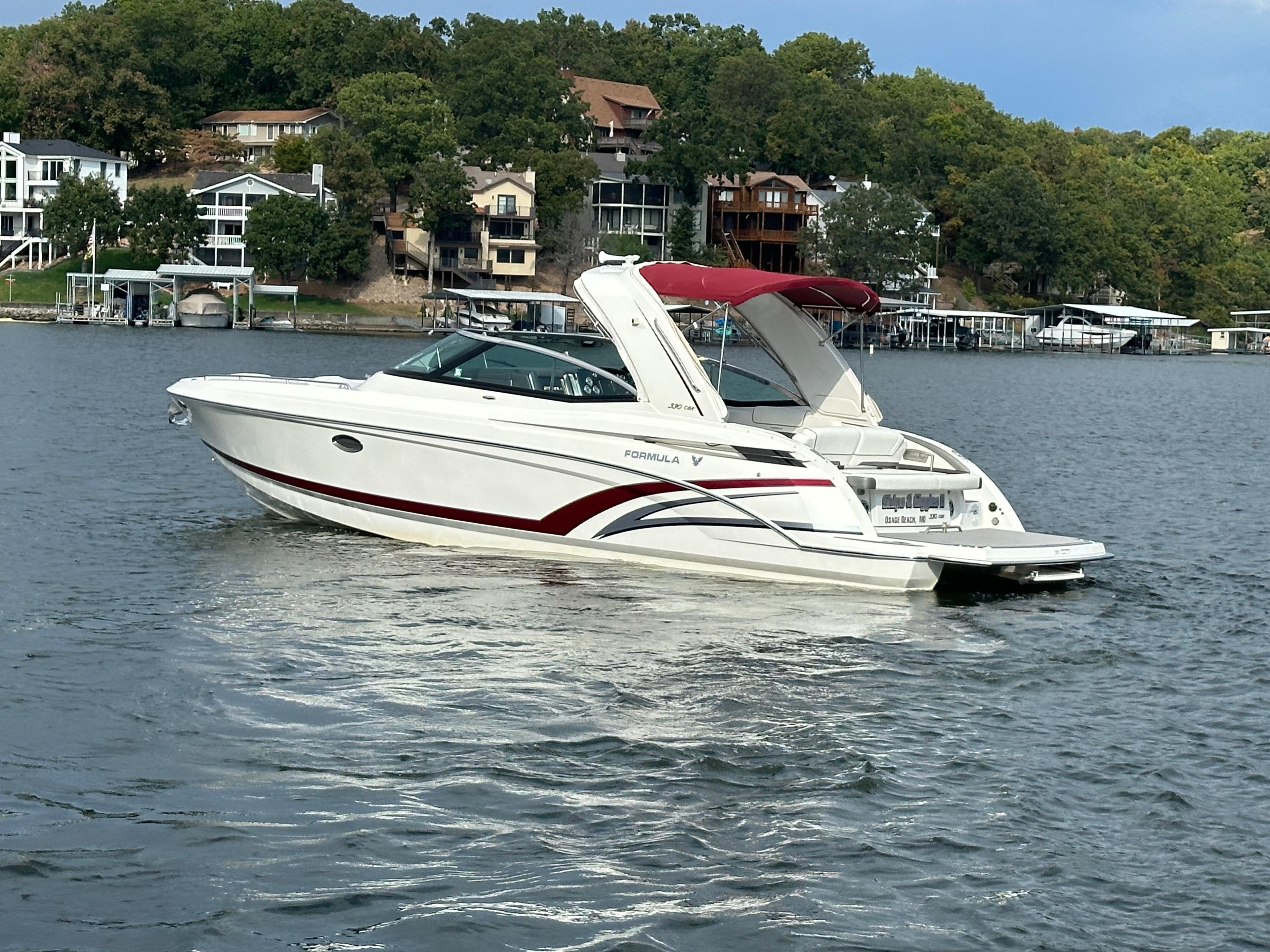 2016 Formula 330 Crossover Bowrider - 52