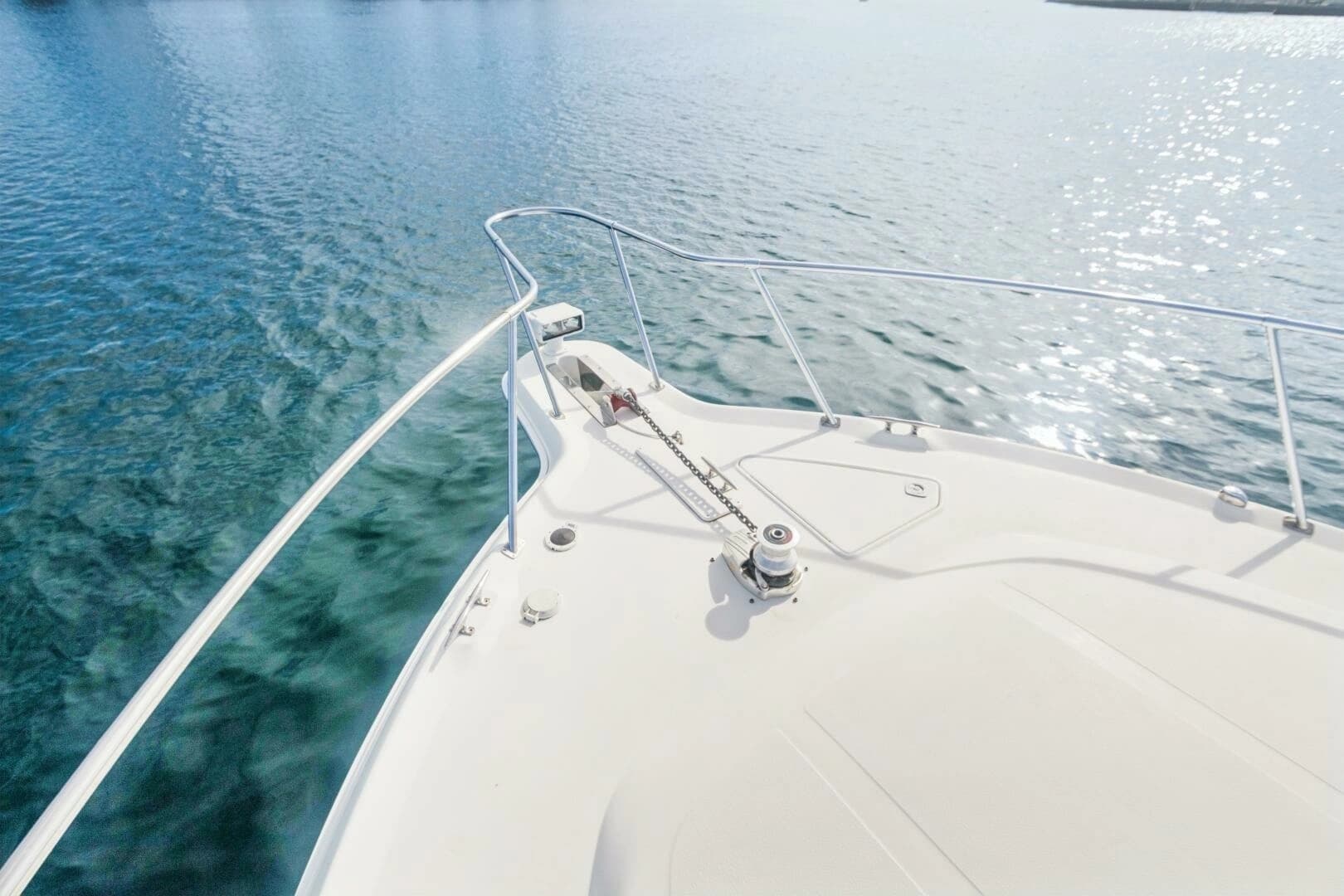 2000 Sea Ray 370 Express Cruiser - Image 63