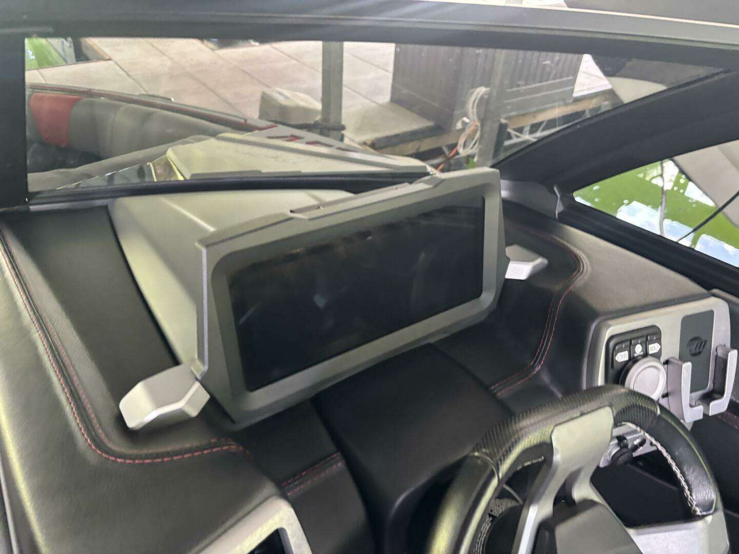 2022 Malibu 23 LSV - Image 76