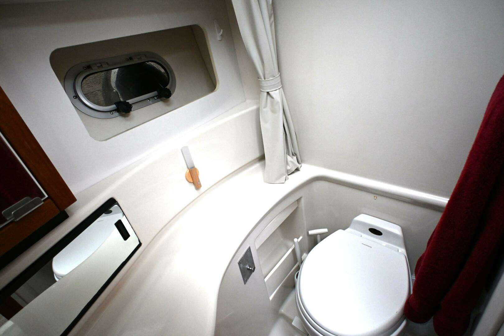 1996 Bayliner 4087 Aft Cabin Motoryacht - Image 35