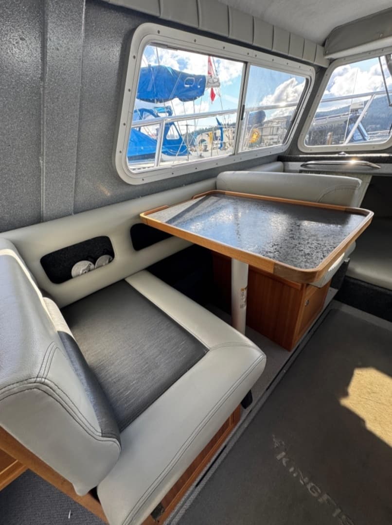 2018 KingFisher 2725 Weekender - Image 29