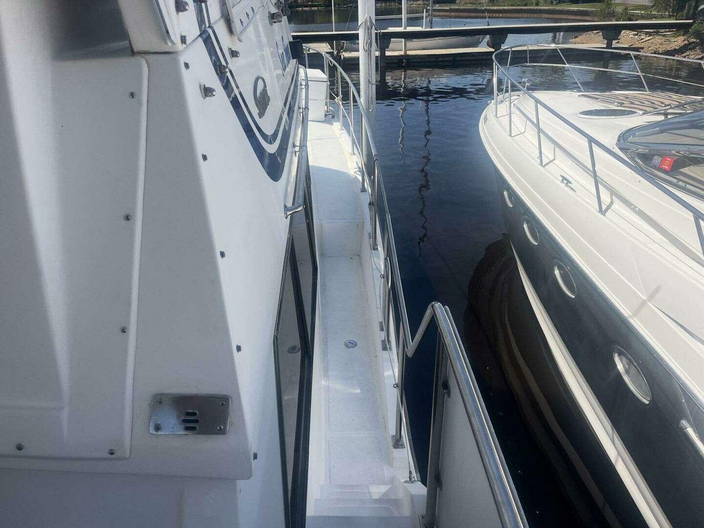 1987 Symbol 44 Sun Deck MK II - Image 10