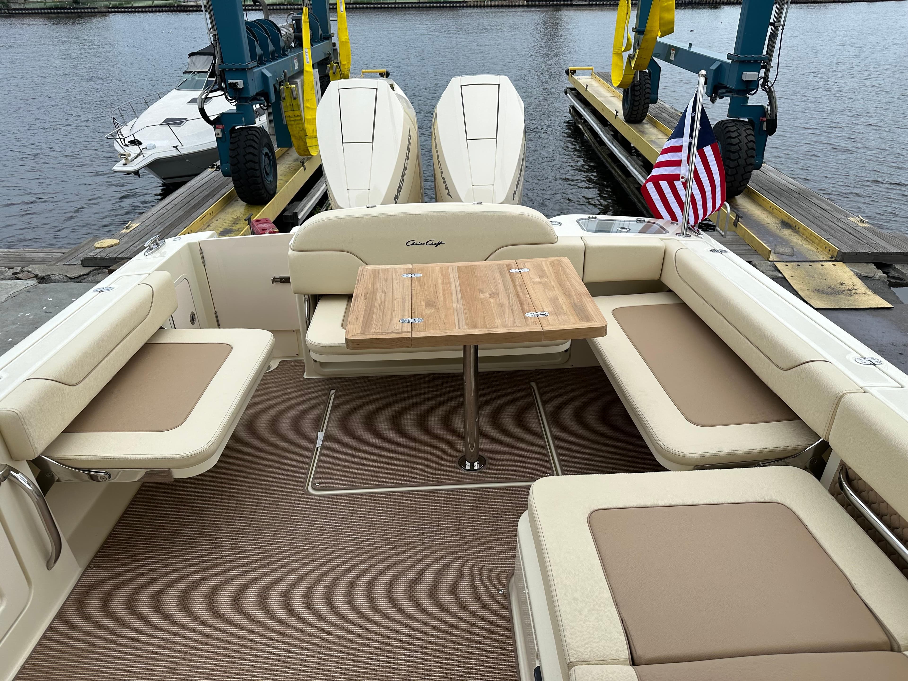 2025 Chris-Craft Calypso 32 - 114