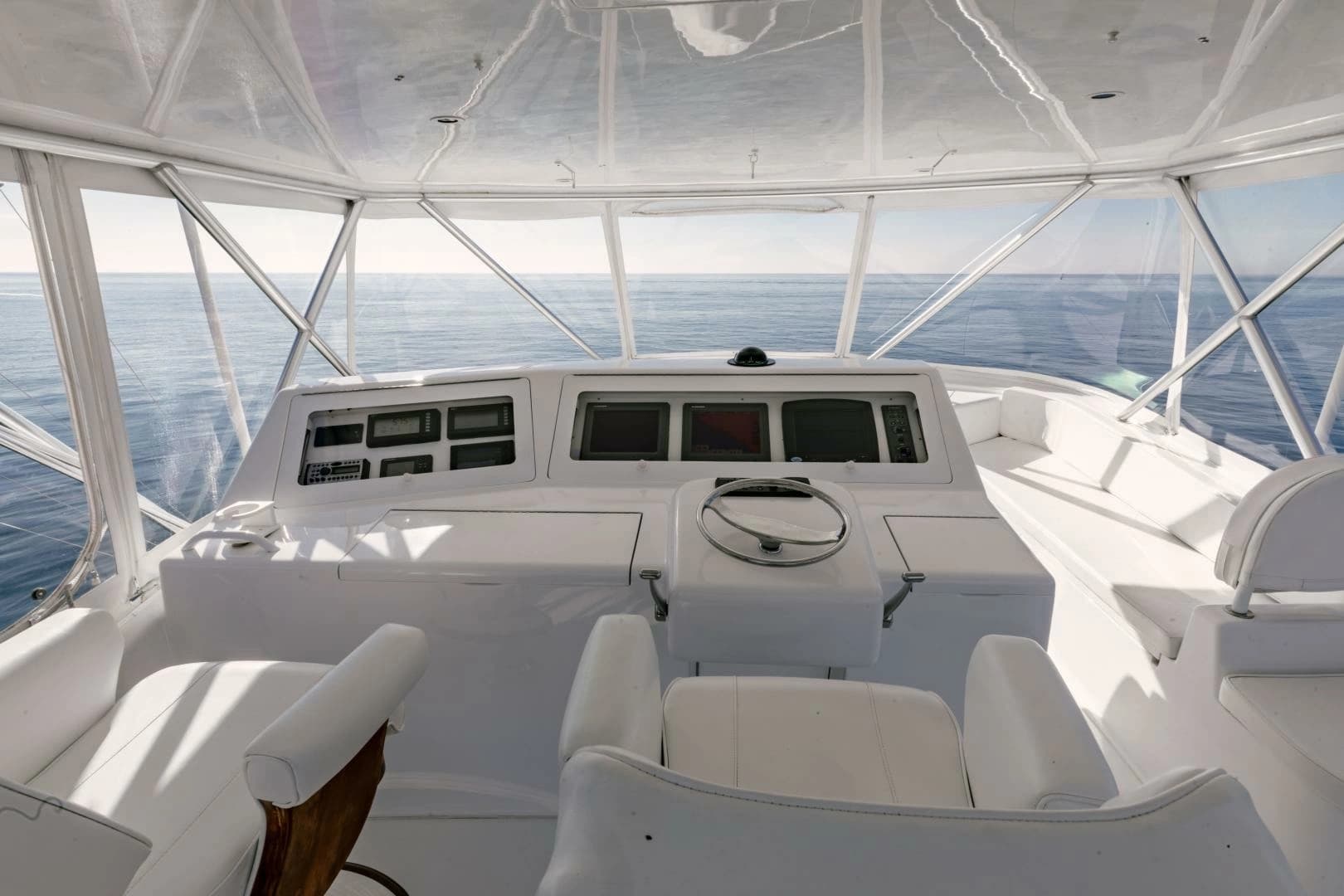 2003 Viking 56 Convertible - Image 23