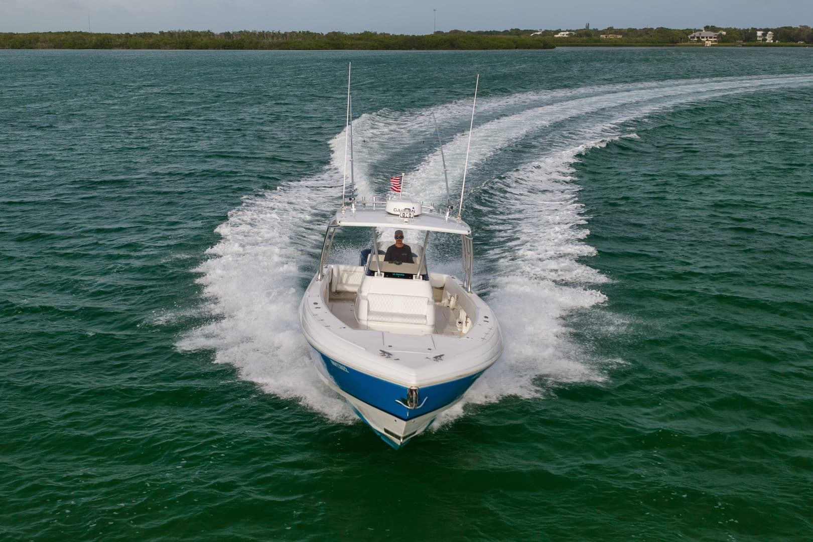 2011 Intrepid 370 Open - Image 10