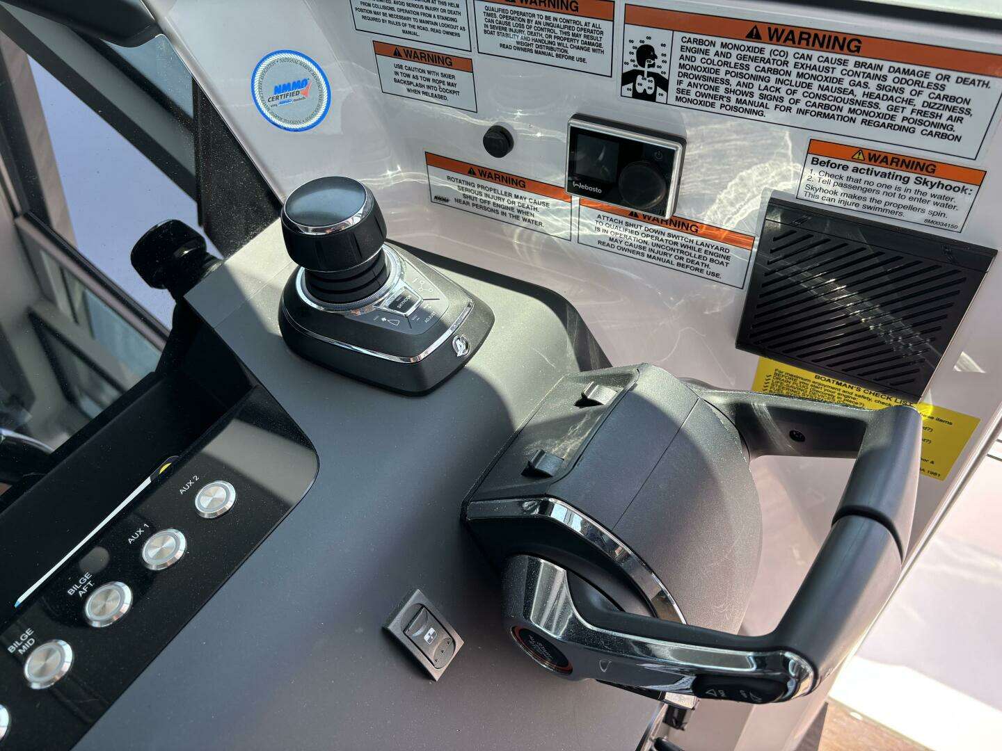 2022 Axopar — - Image 14