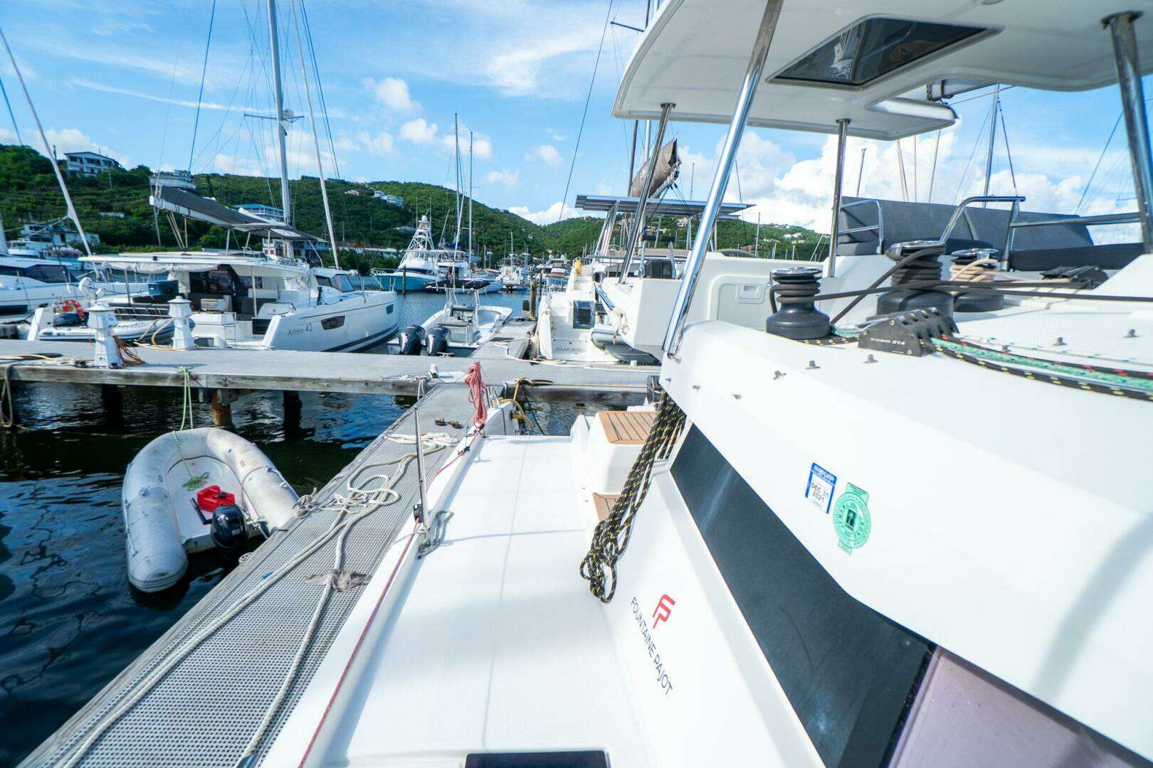 2020 Fountaine Pajot — - Image 14