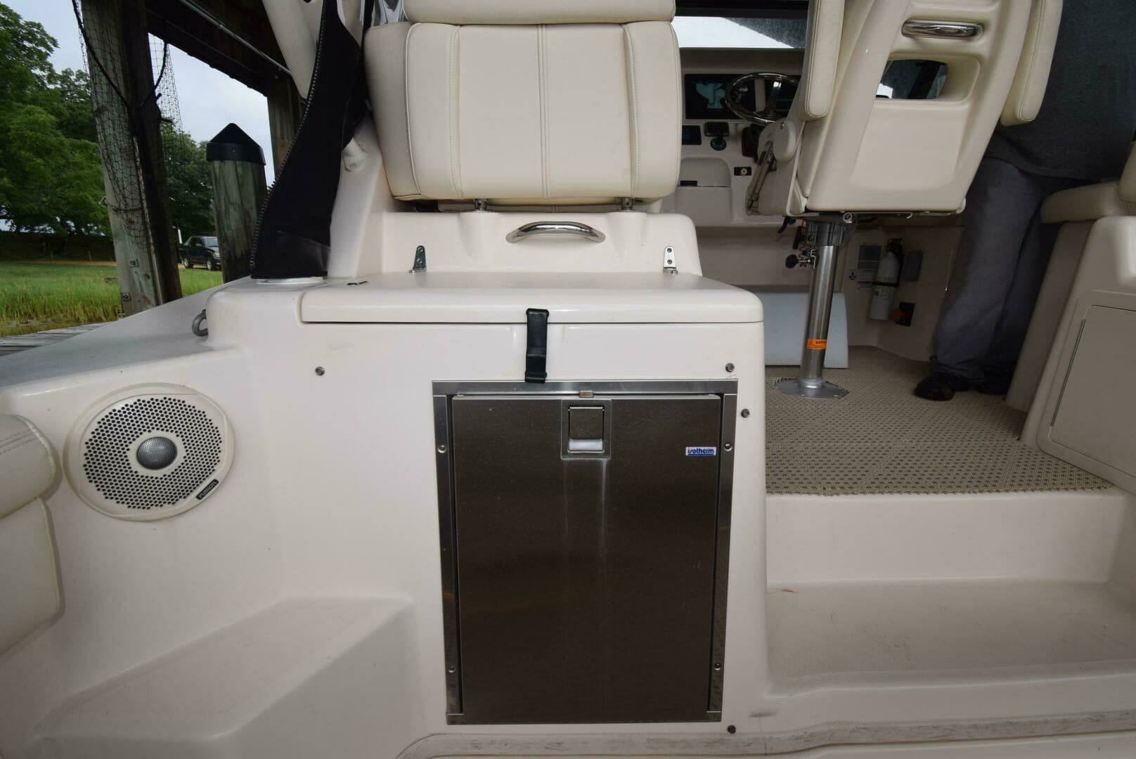 2016 Grady-White Express 330 - Image 90