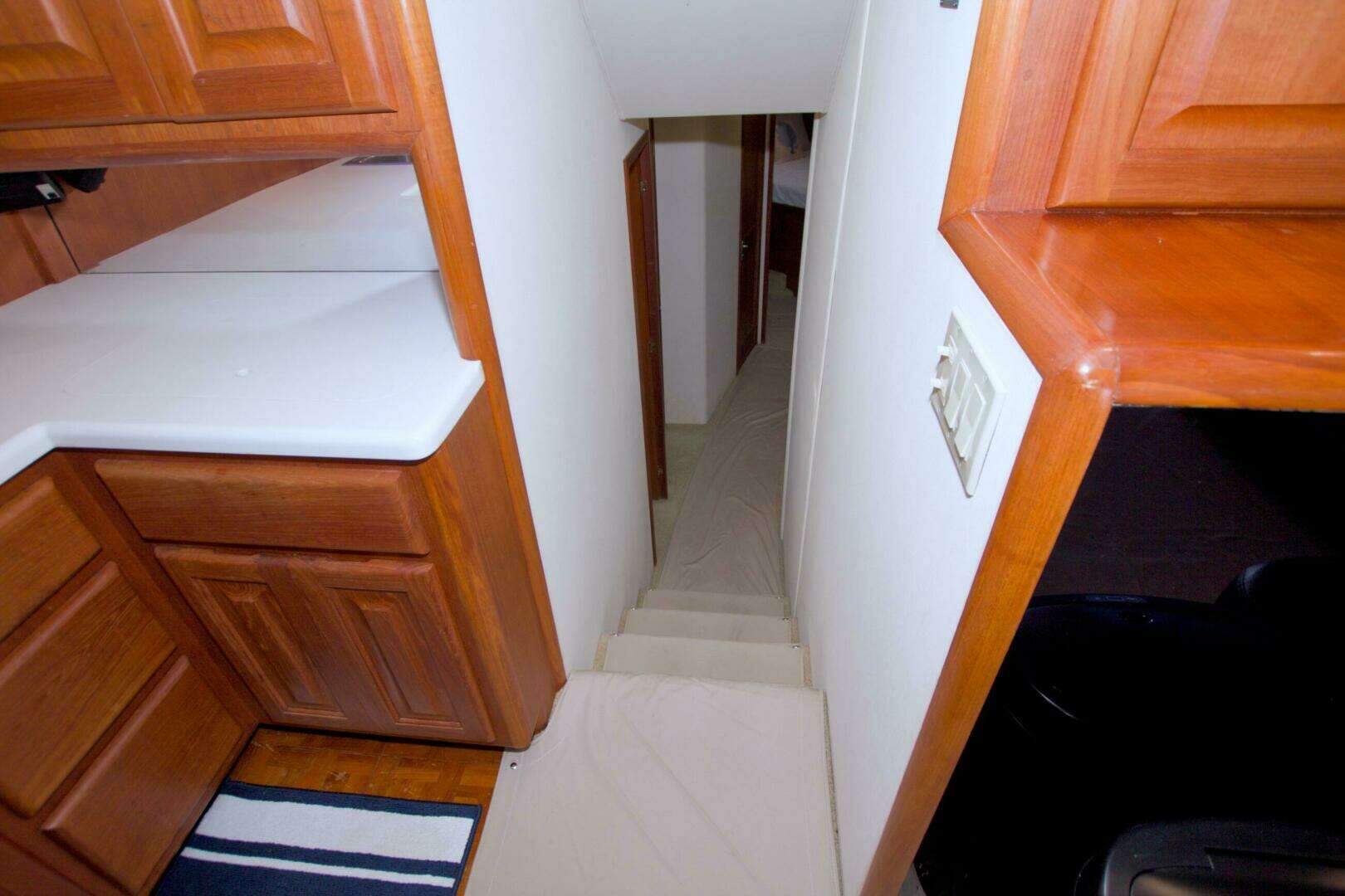 1990 Viking 53 Convertible - Image 57