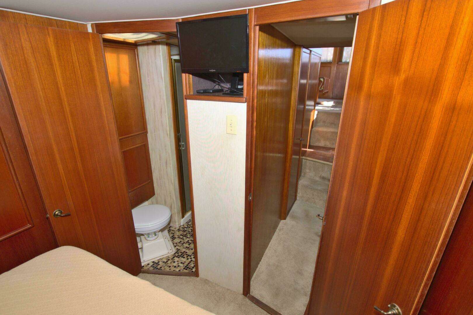 1990 Post 44 Sport Fisherman - Image 52