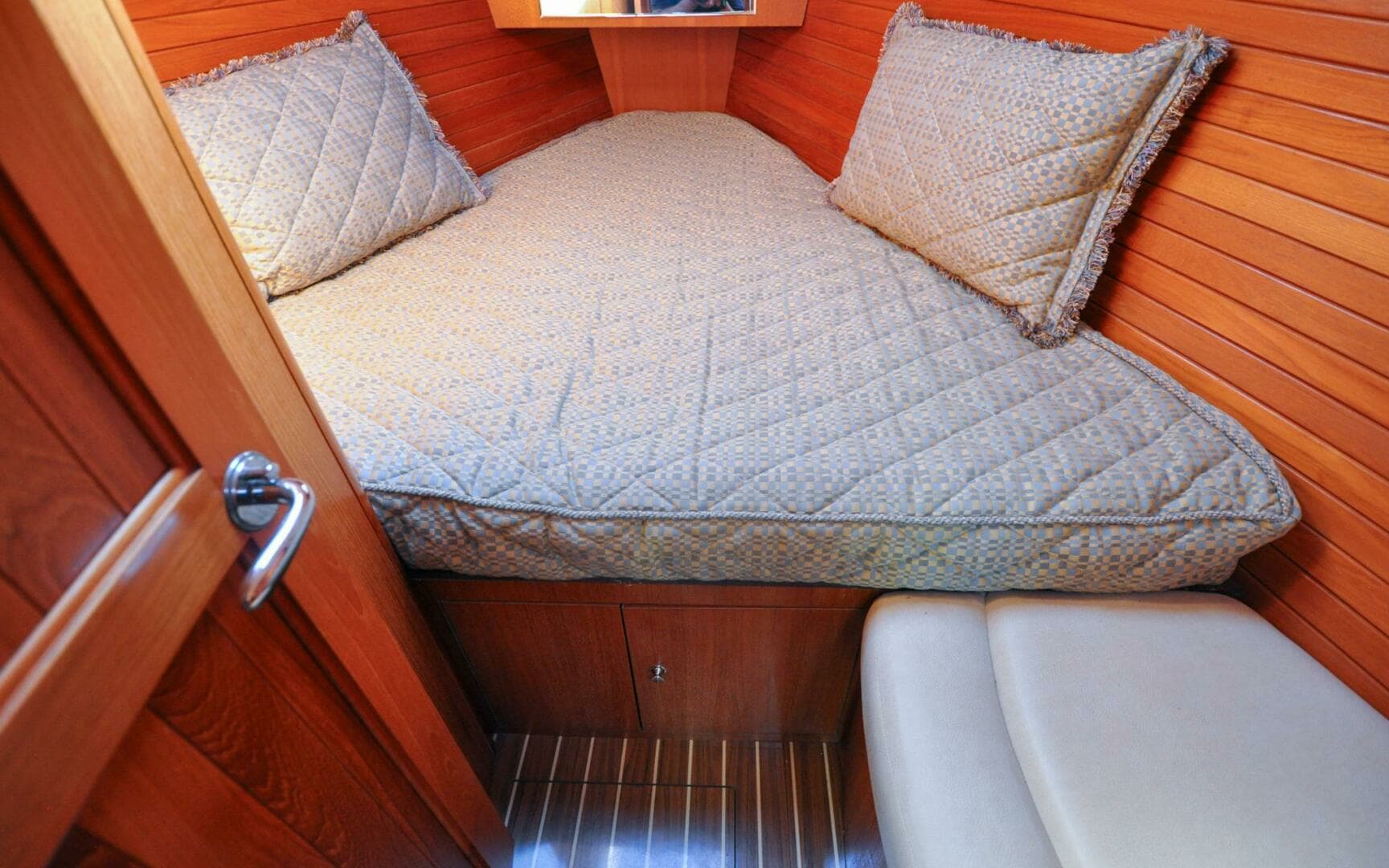 2006 Hunter 45cc - Image 83