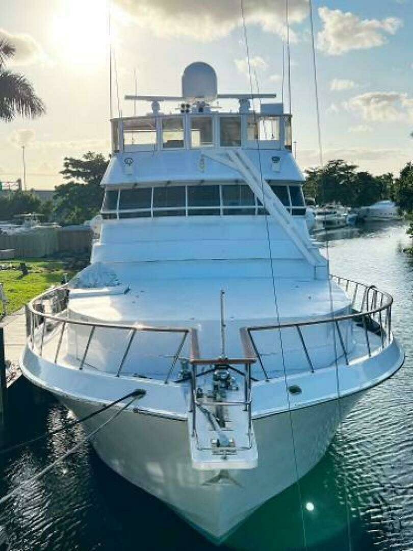 1983 Knight & Carver Custom Trideck - Image 5