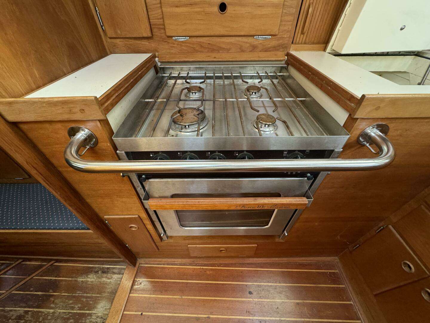 1996 Sabre 425 - Image 40