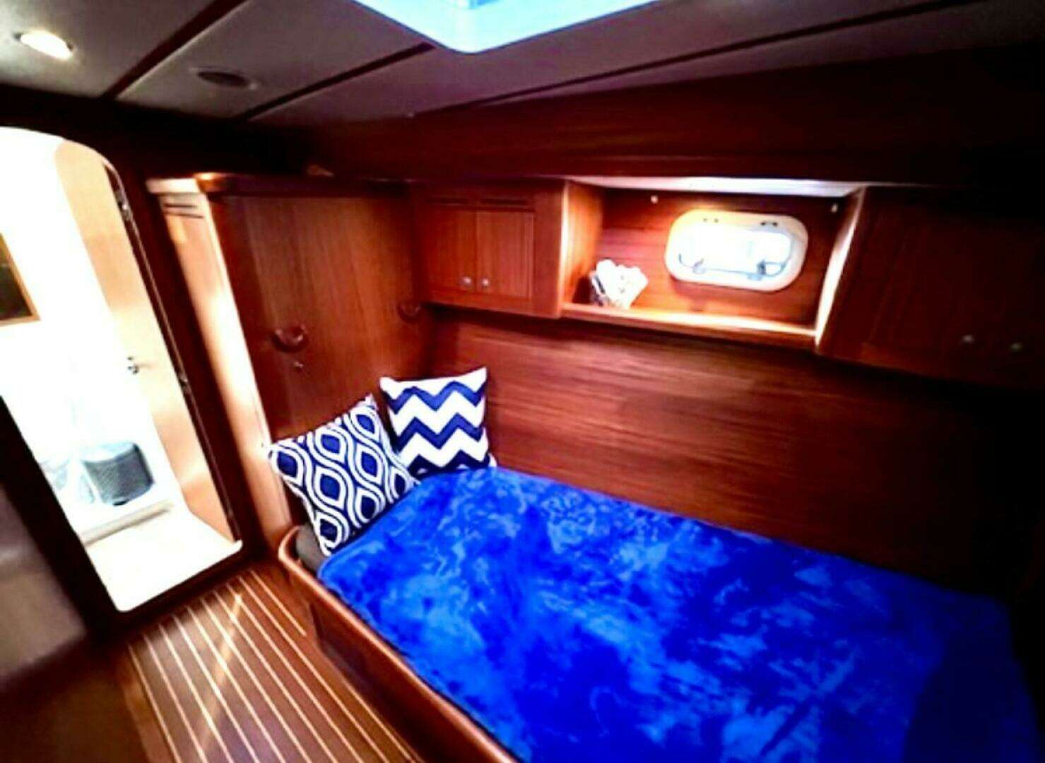 2000 Farr Pilothouse - Image 22