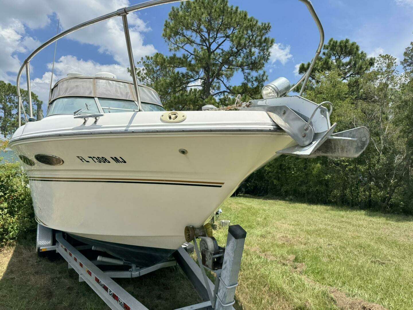 1998 Sea Ray 290 Sundancer - Image 3