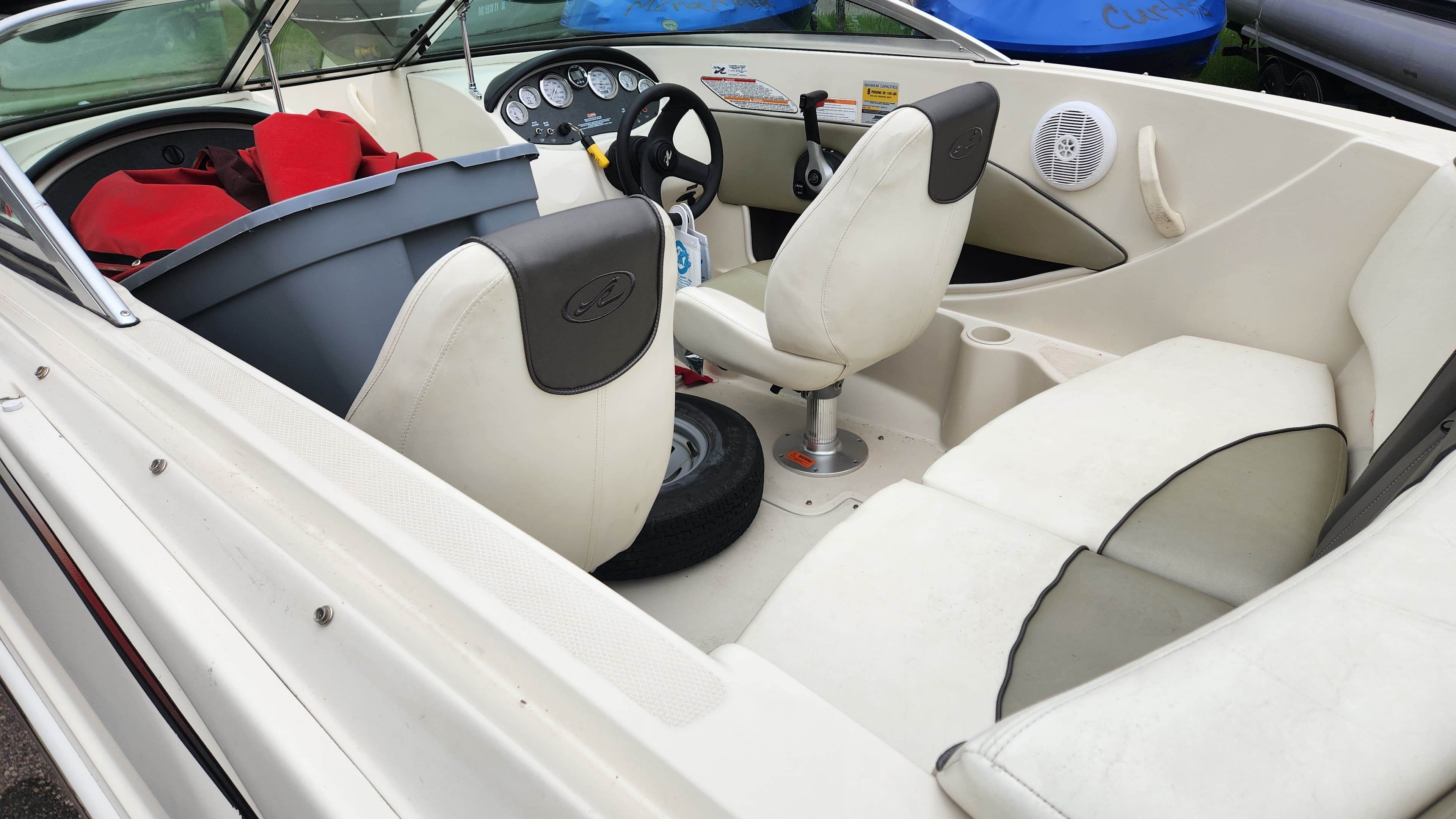 2006 Sea Ray 195 Sport - 11