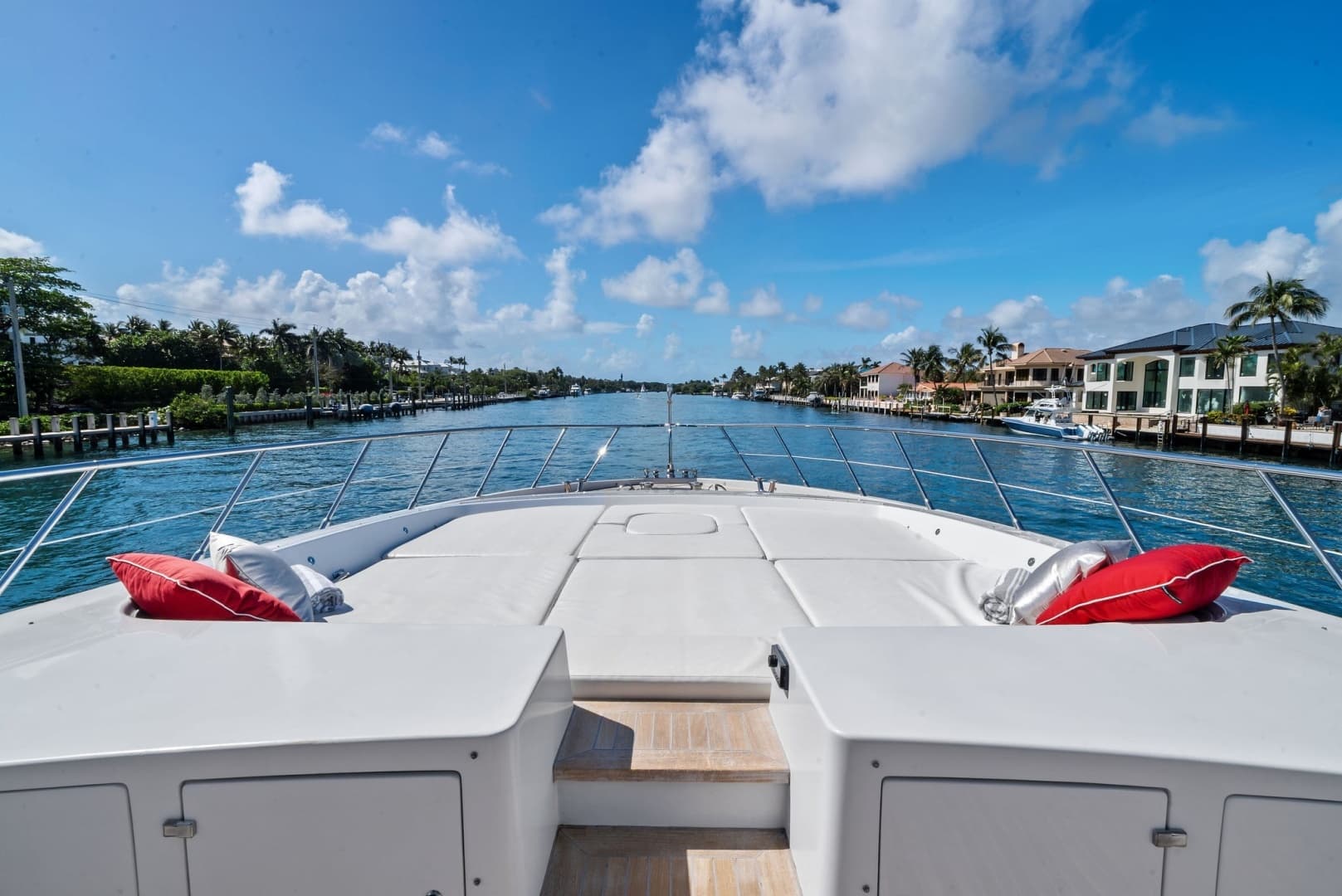 2005 Mangusta 130 - Image 17