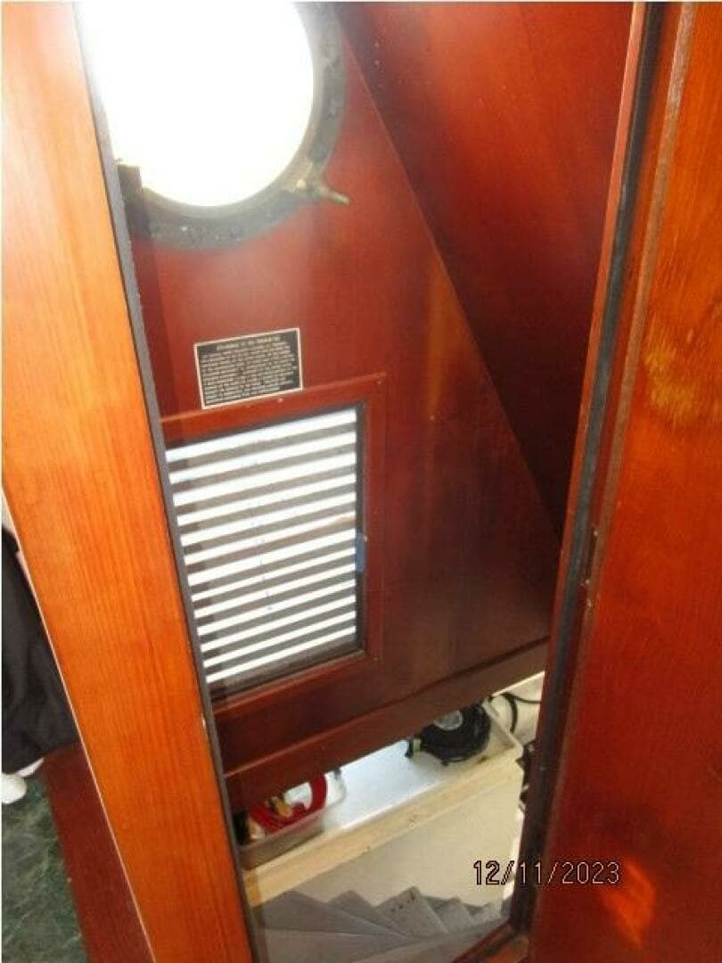 1986 DeFever 72 - Image 84