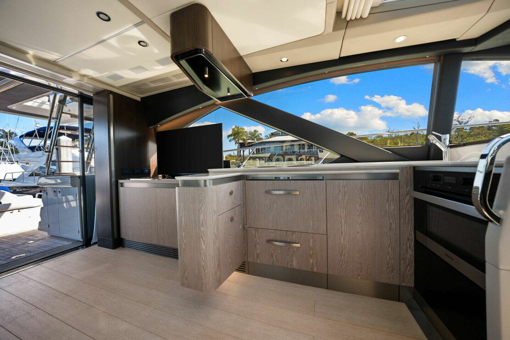 2022 Azimut S6 - Image 54