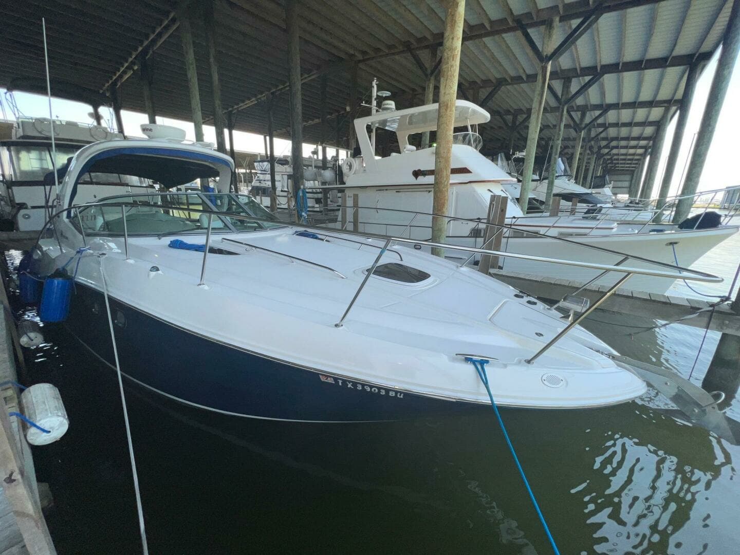 2008 Sea Ray 330 Sundancer - Image 4