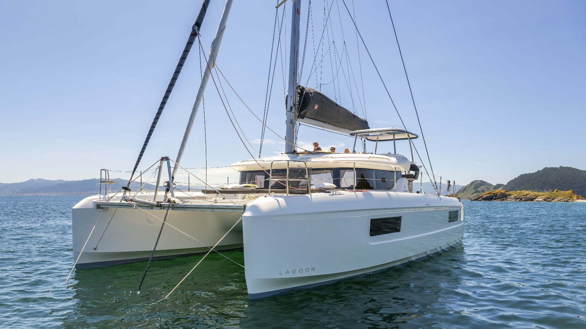 2026 Lagoon 43
