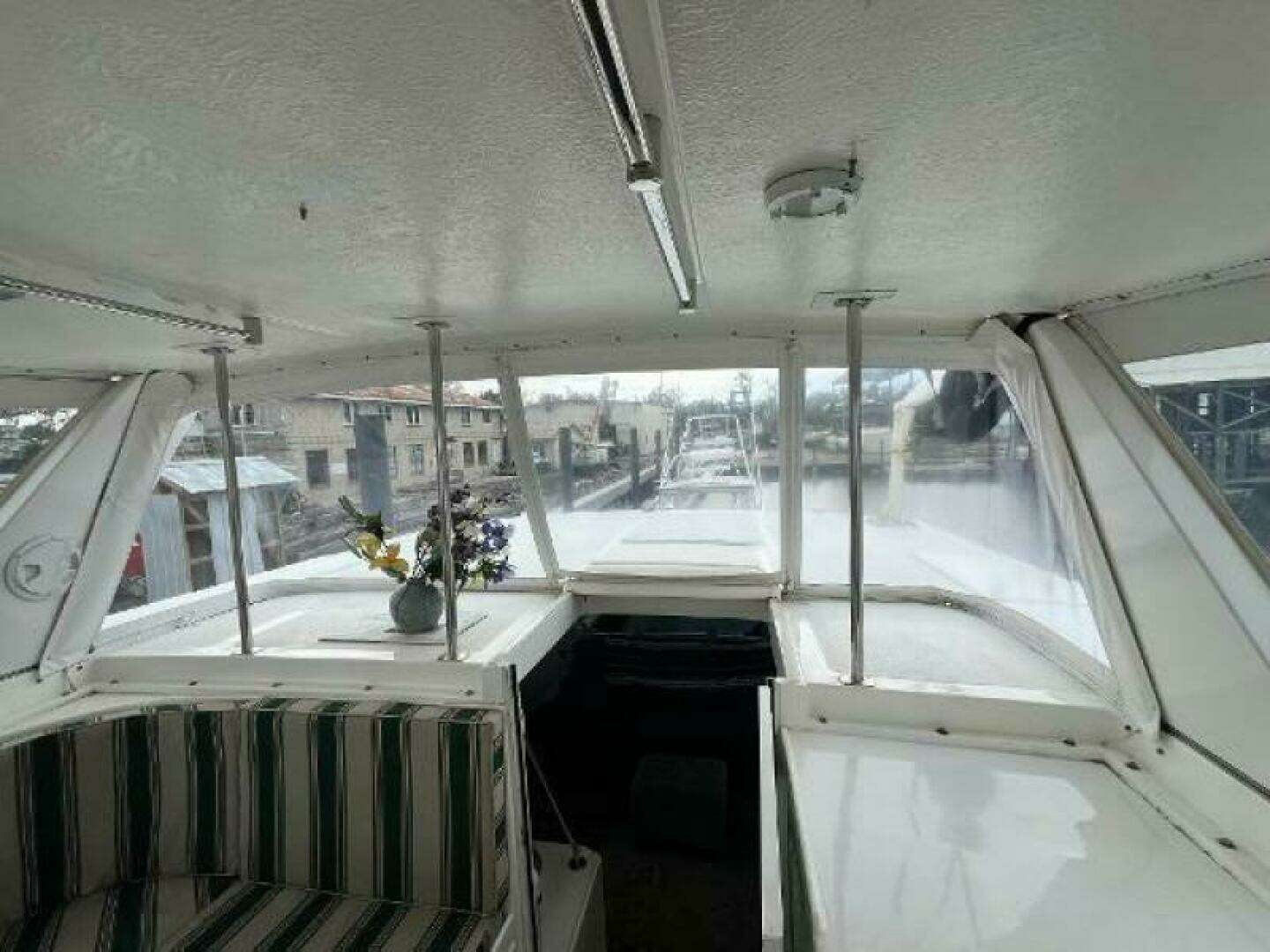 1998 Hyatt 51 Aft Cabin MY - Image 24