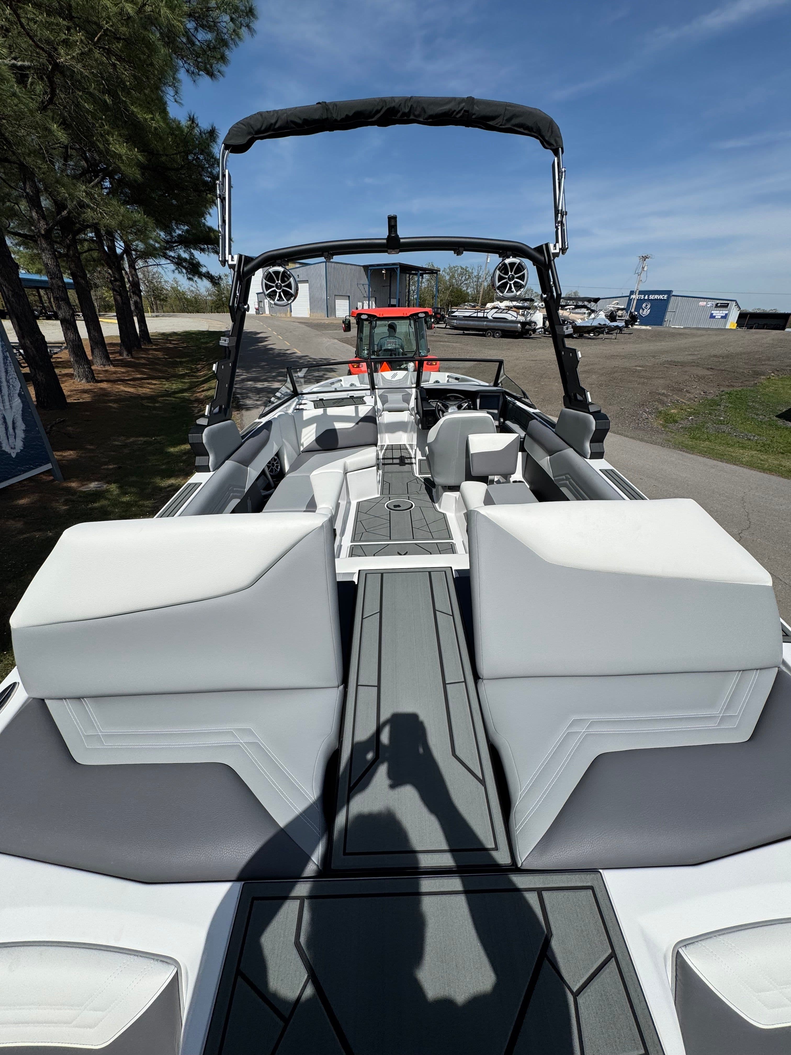 2025 ATX Surf Boats 24 Type-S - 19