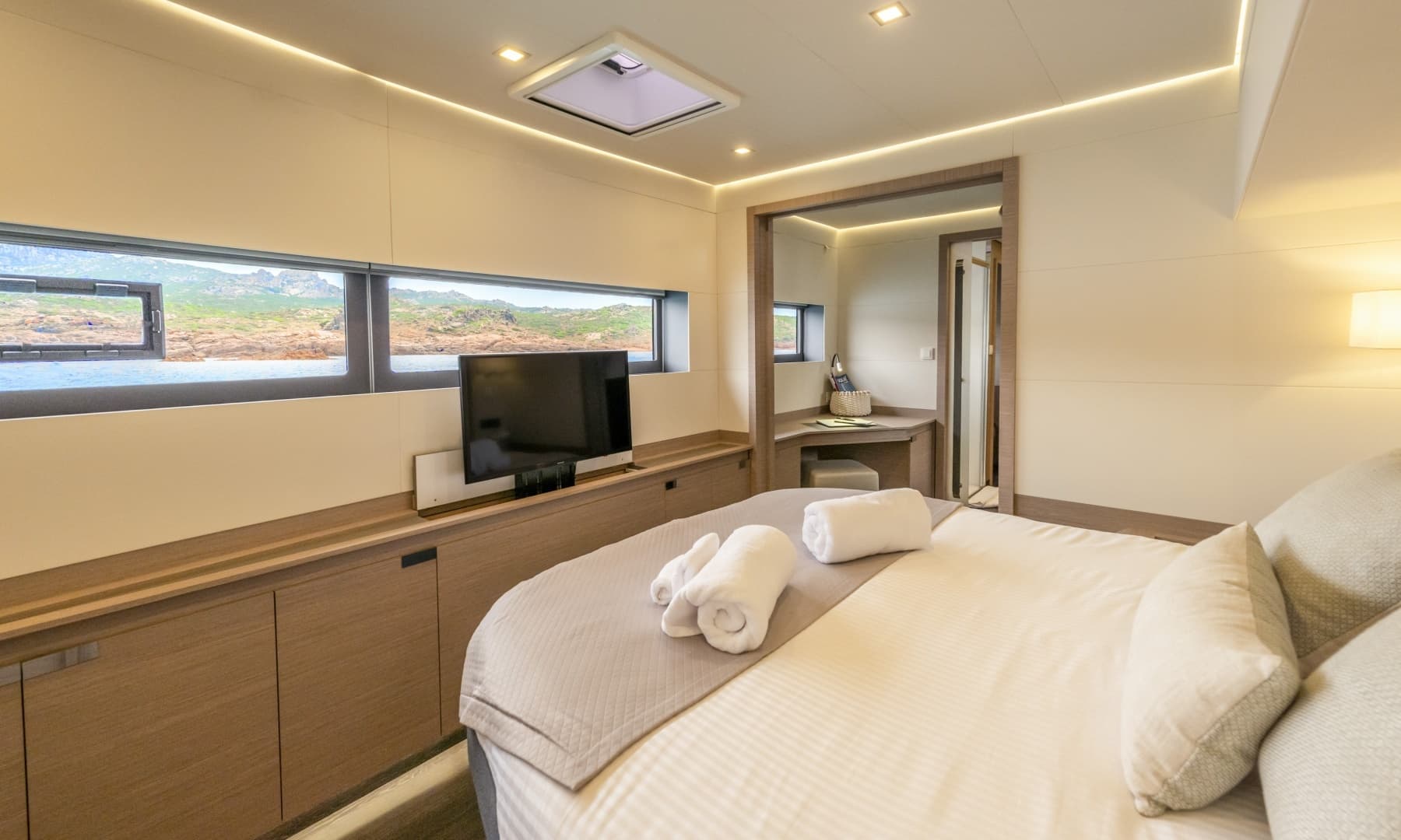 2022 Fountaine Pajot Alegria - Image 20
