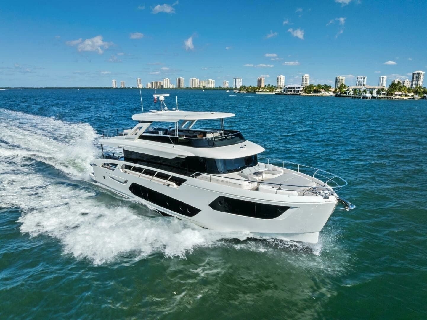 2025 Absolute 75 Navetta - Image 92