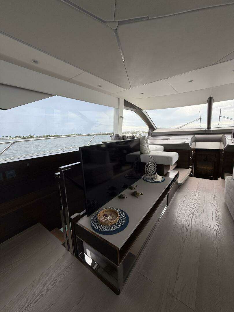 2022 Sunseeker Manhattan 68 - Image 40