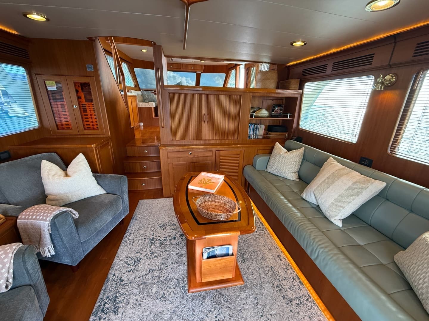 2017 Marlow Explorer 49E - Image 7