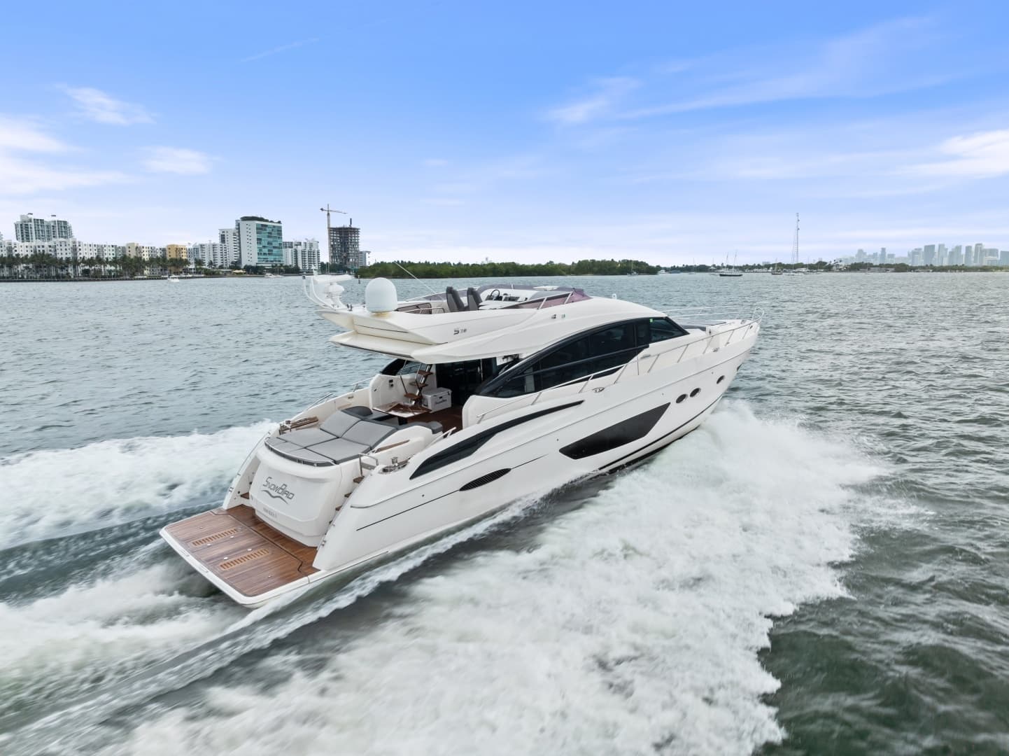 2014 Princess S72 - Image 24