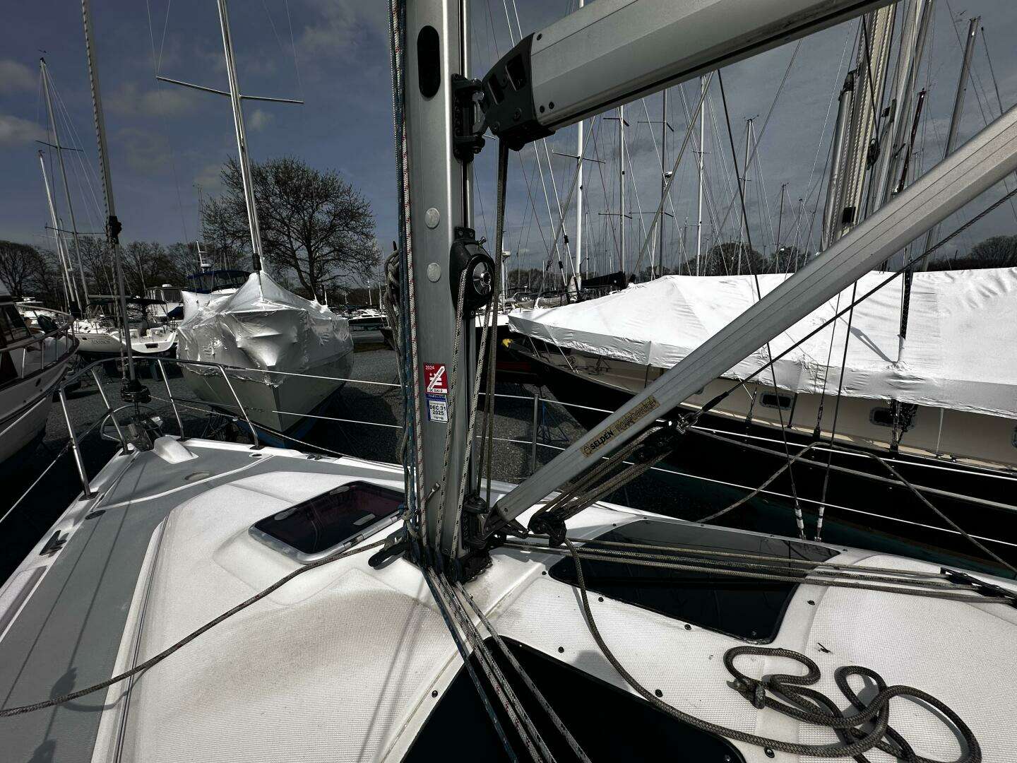 2004 Hunter — - Image 22