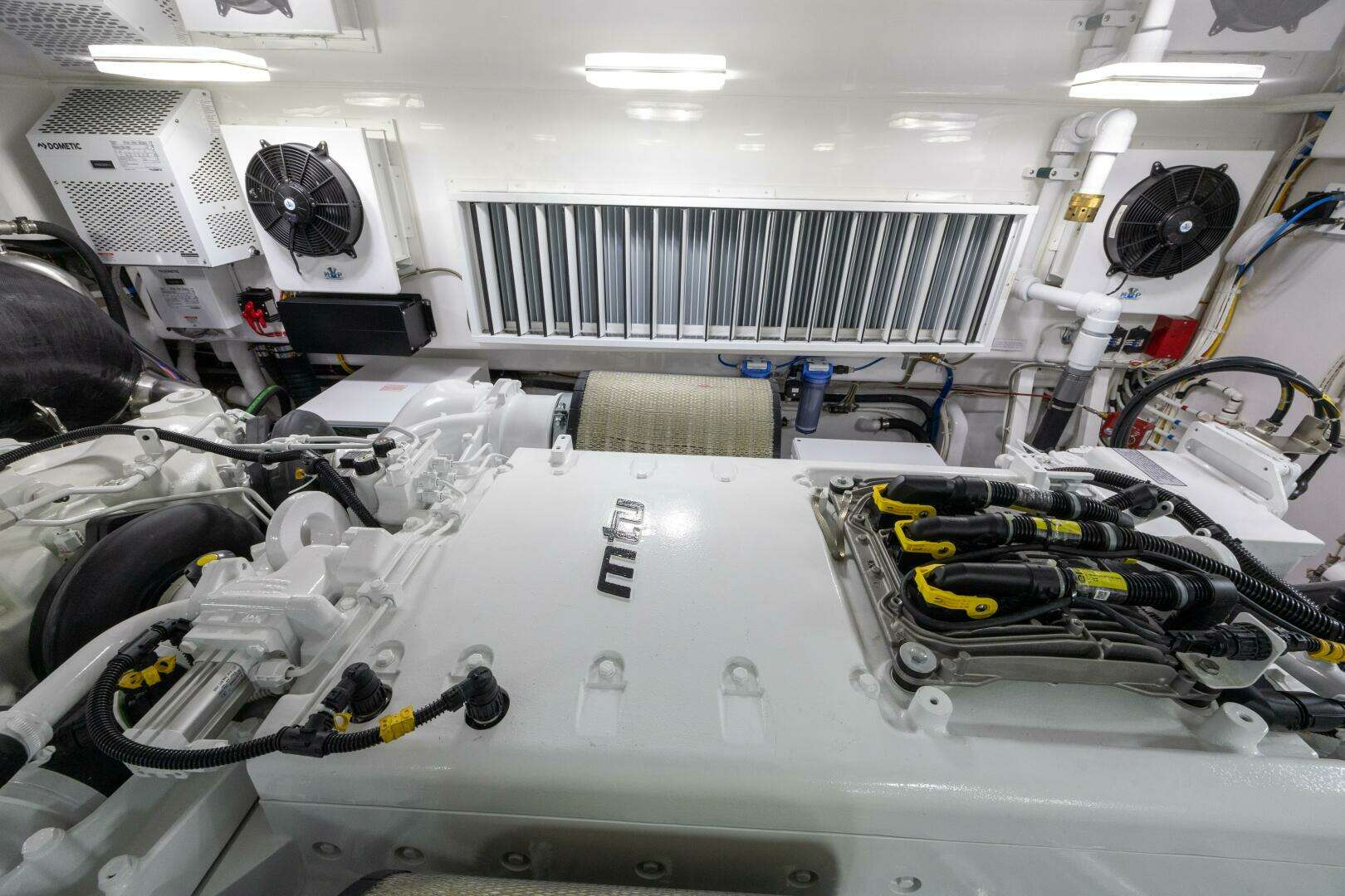 2025 Viking 82 Convertible - Image 66