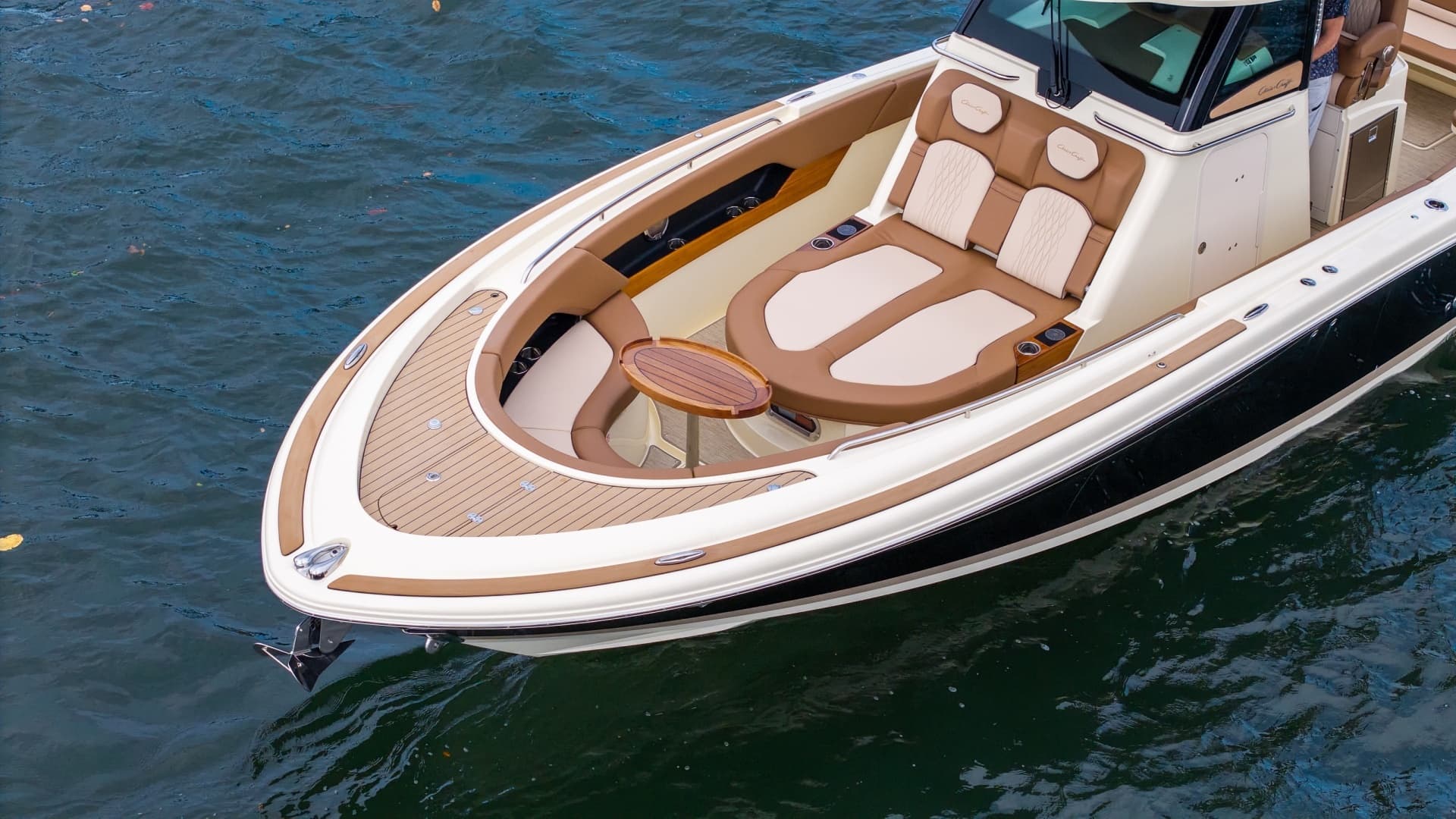 2026 Chris-Craft 31 Catalina - Image 5