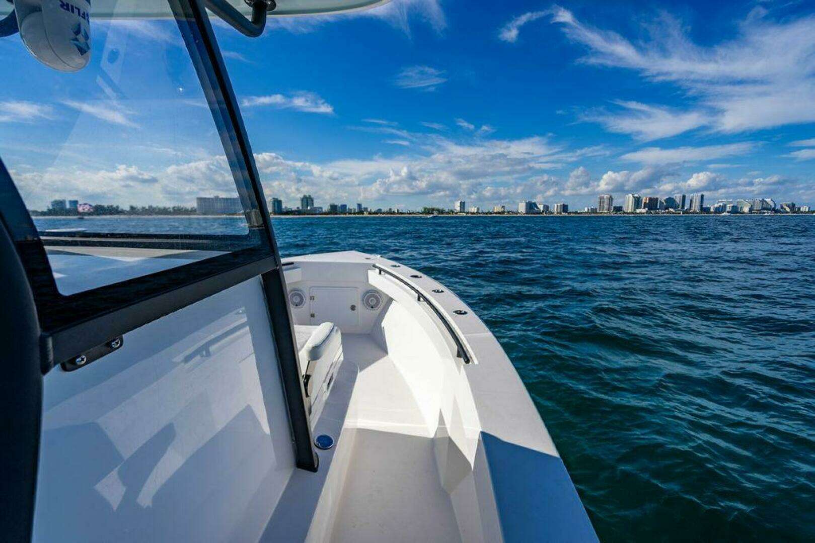 2026 Reef Runner 280 - Image 23