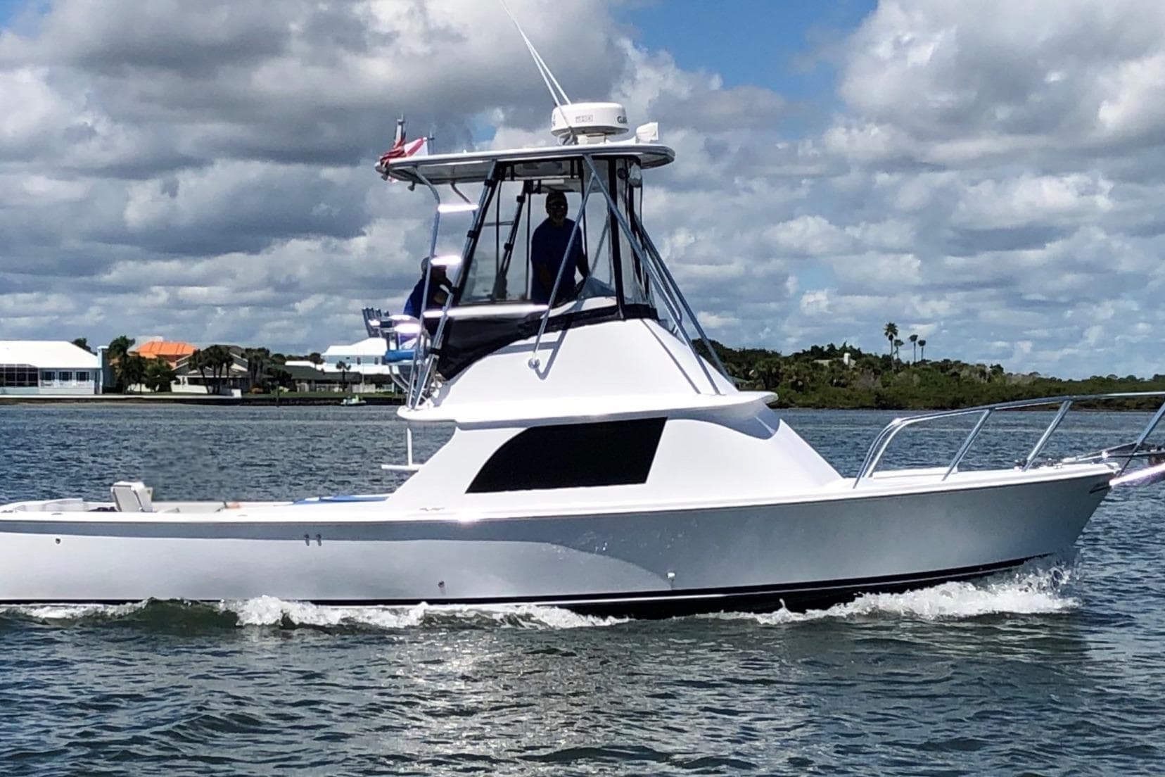 1976 Bertram Flybridge Cruiser