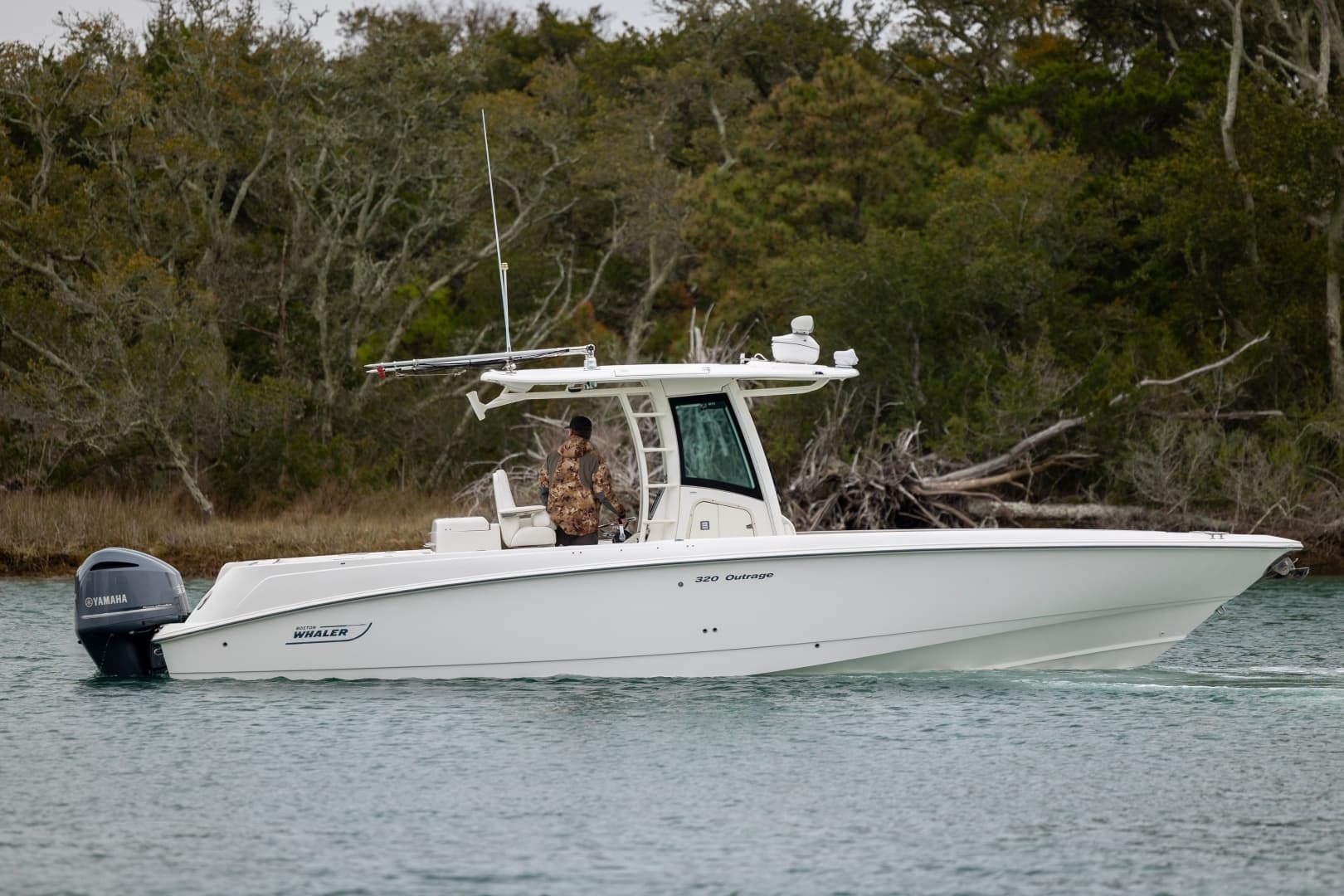 2013 Boston Whaler 320 Outrage - Image 30