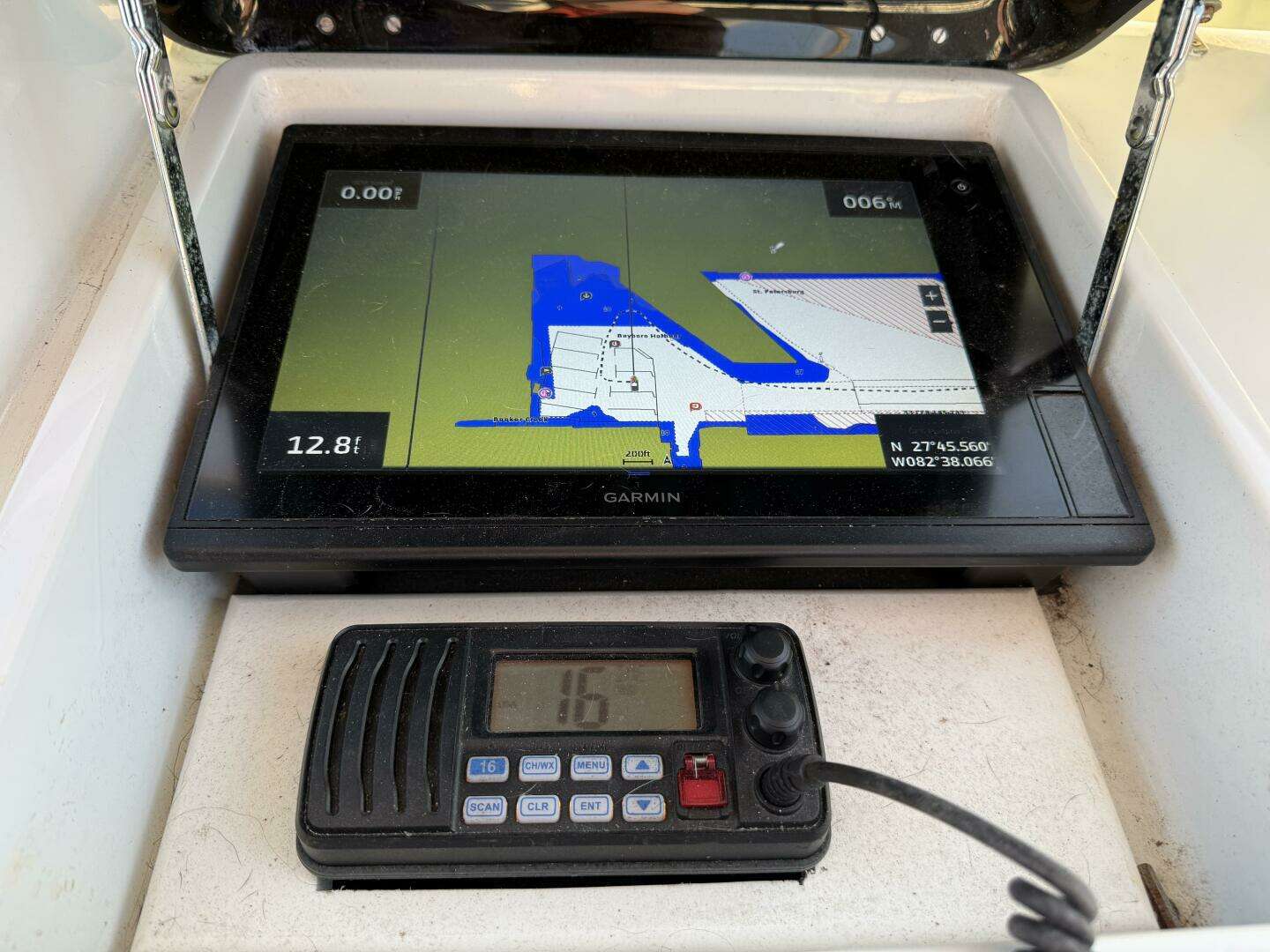 1994 Hatteras Double Cabin - Image 27