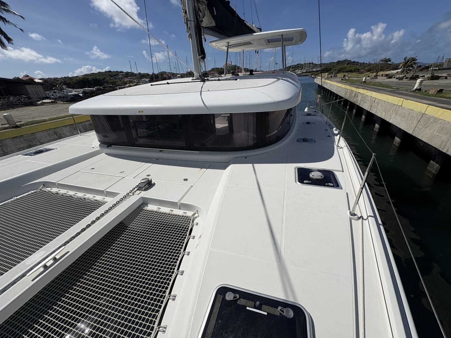 2019 Lagoon 42 - Image 4