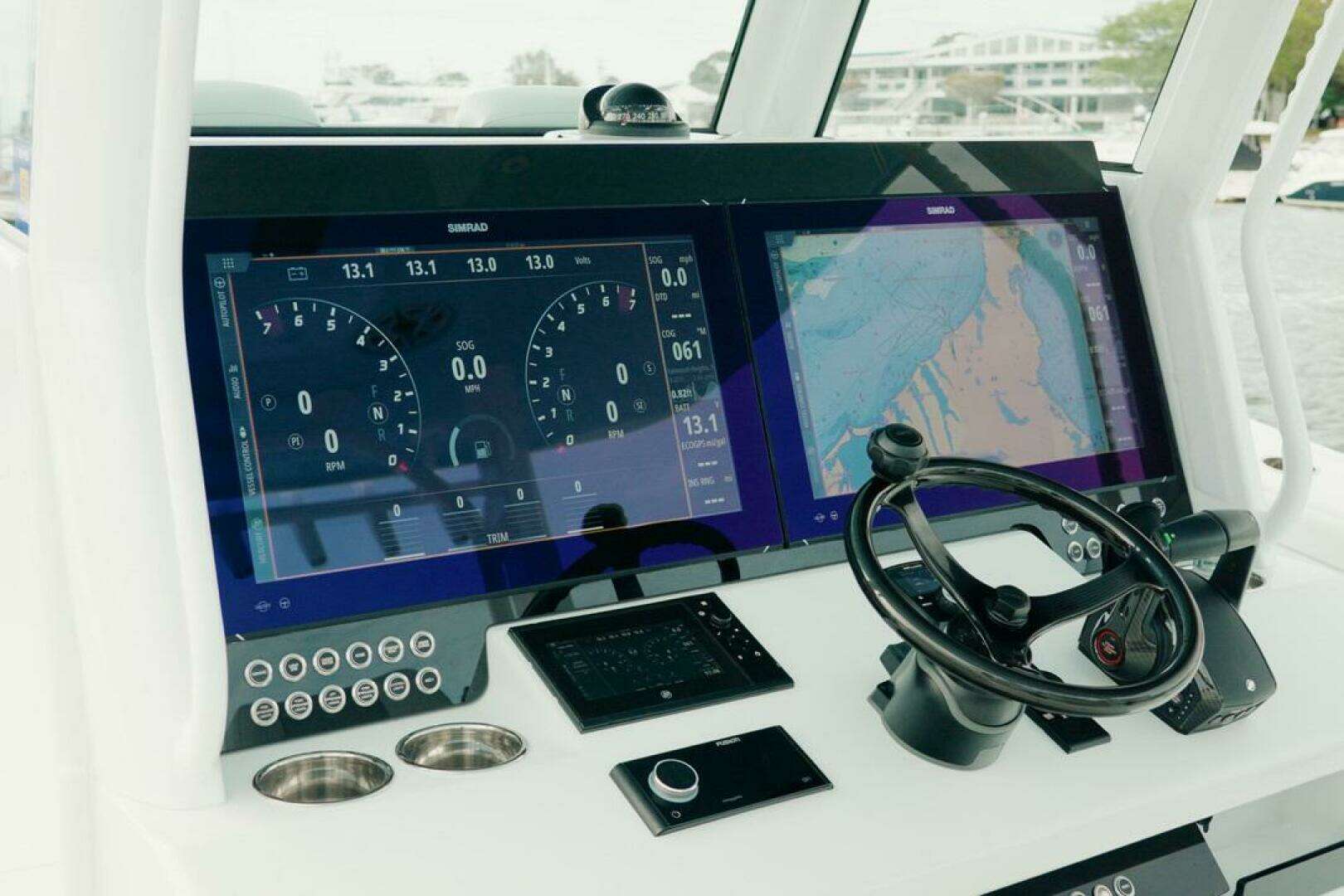 2025 Costa Custom 34 sv - Image 8