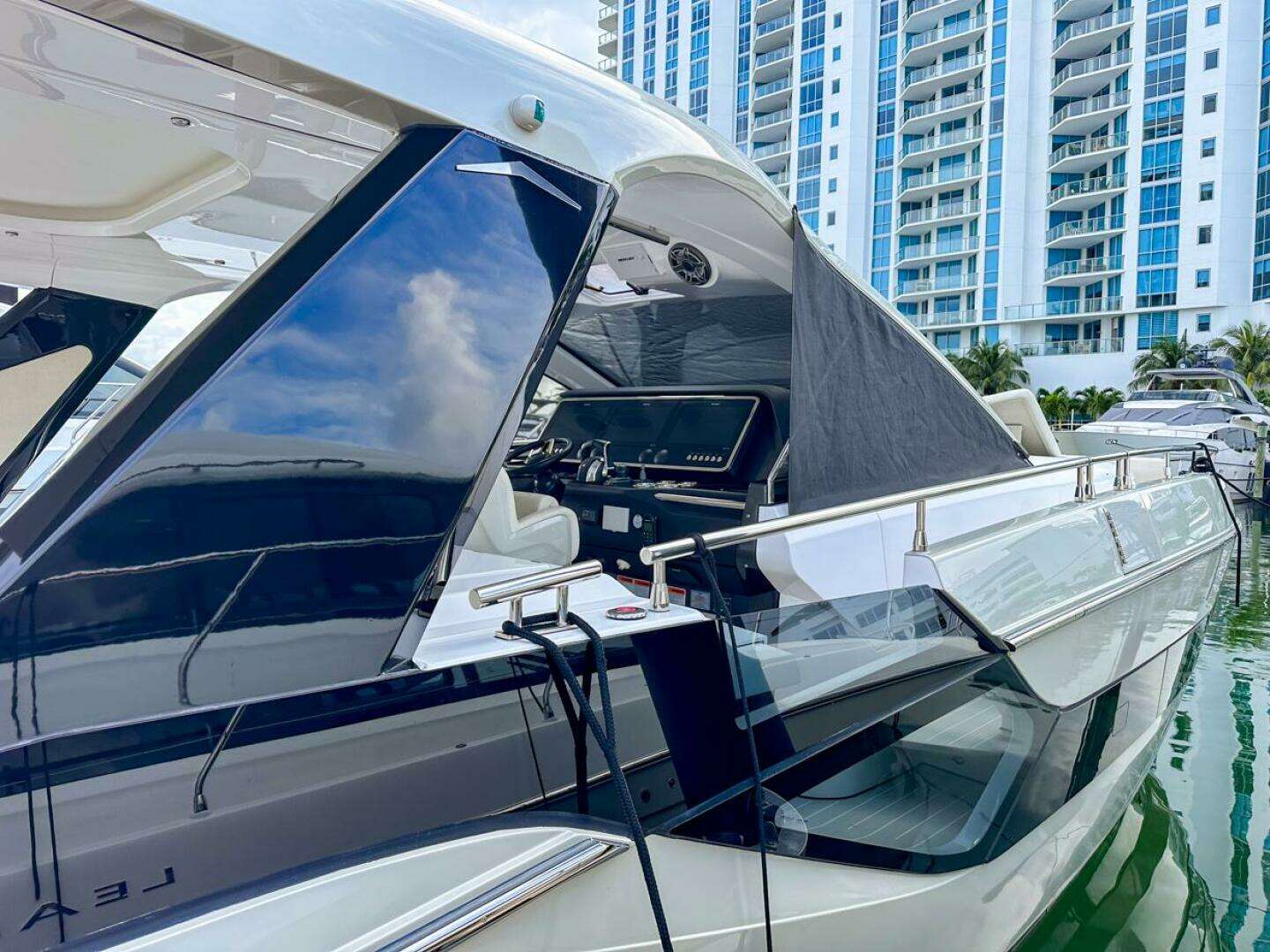 2023 Azimut Verve 47 - Image 4