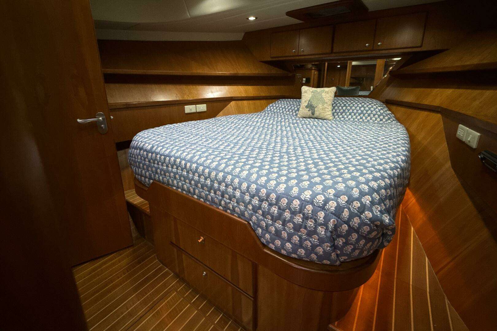 2007 Symbol Pilothouse Trawler - Image 18