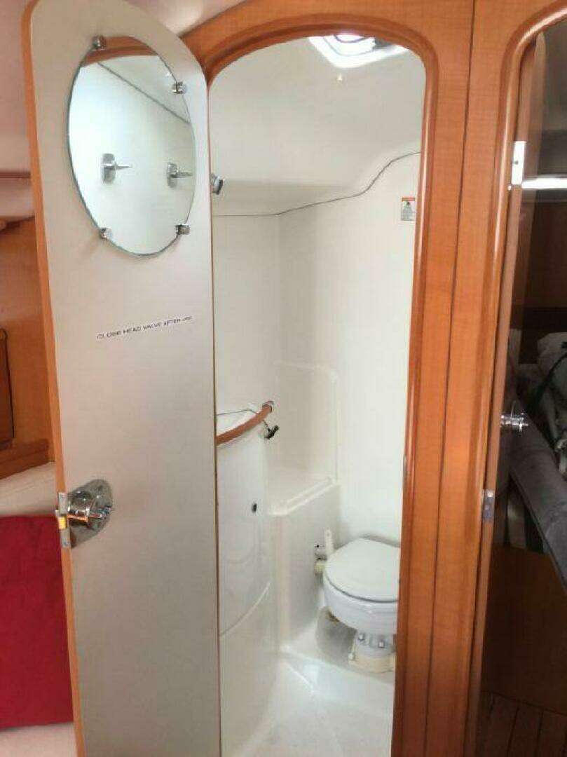 2006 Beneteau First 36.7 - Image 5
